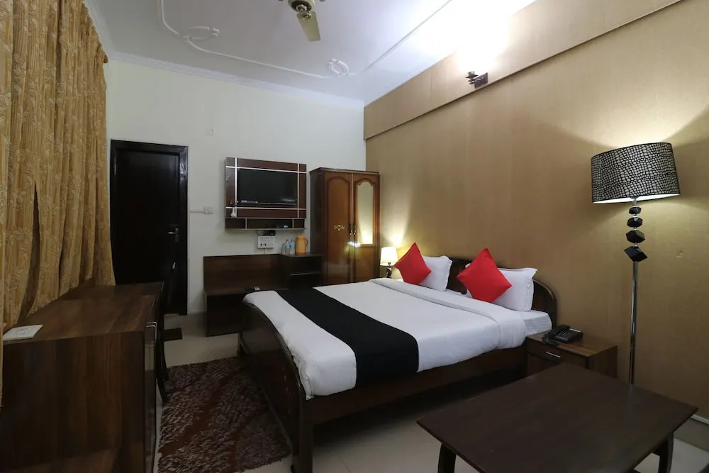 Hotel Mandakini - Général