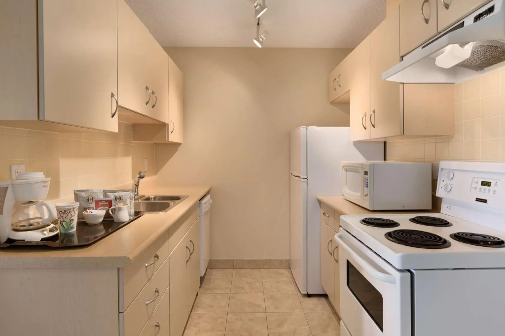 Coast Fraser Tower - Chambres