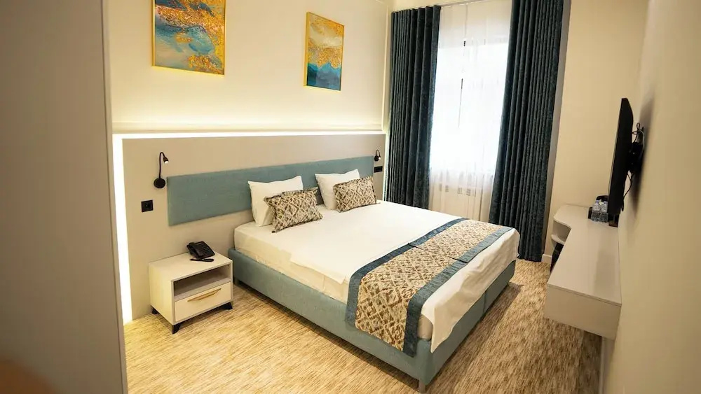 Standard Double room with garden view (full double bed)
