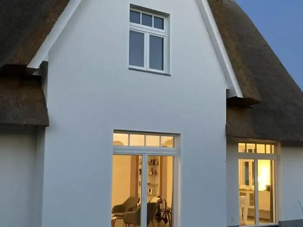 Small Boulder Comfortable Vacation Home