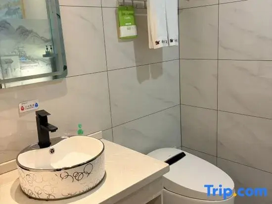 SUANCE HOL BATING Competition Cabin E-Sports Hotel