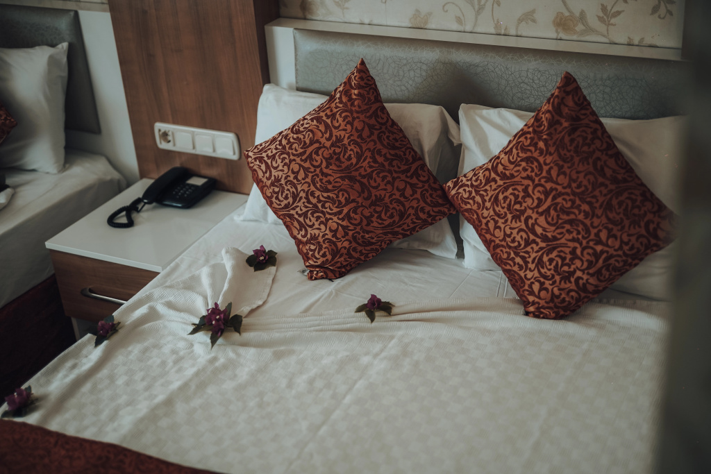 Aleria Belport Beach Hotel — 4