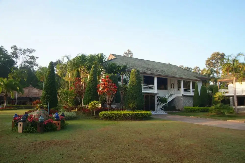 3 Bedrooms Cottage