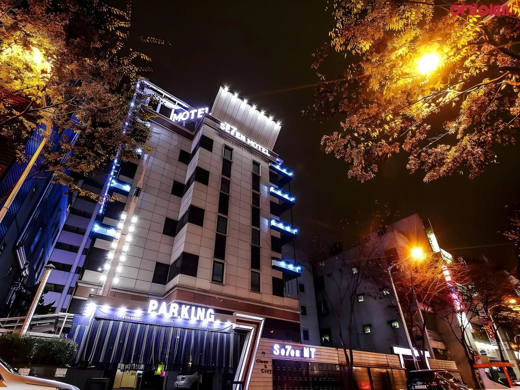 Hotel photo 13