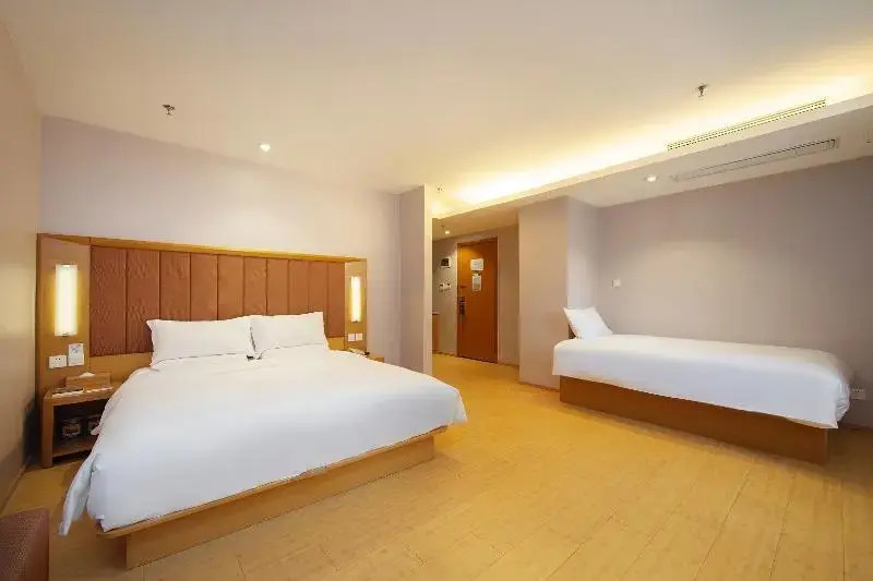 Одноместный семейный номер Standard в JI Hotel Harbin Zhongyang Street Youyi Road