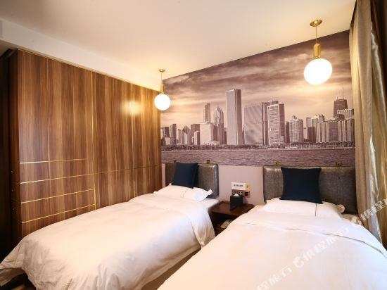 Super 8 Hotel Premier (Beijing Workers' Stadium Sanlitun Chunxiu Road) — фото