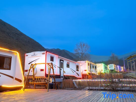 Wutai Mountain Early Planting Late Harvest RV Hotel