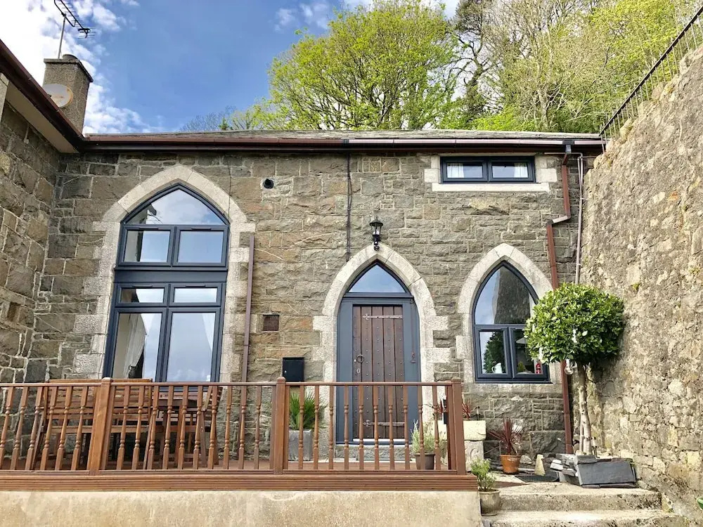 The Old School House