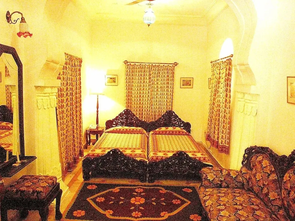 Palkiya Haveli - A Heritage Home - фото 4