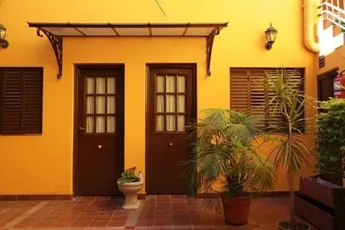 Puerto Limon Hostel