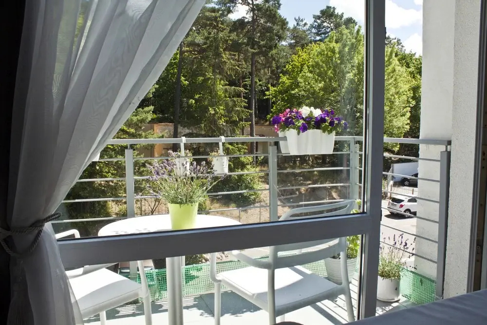 Balcony & Terrace