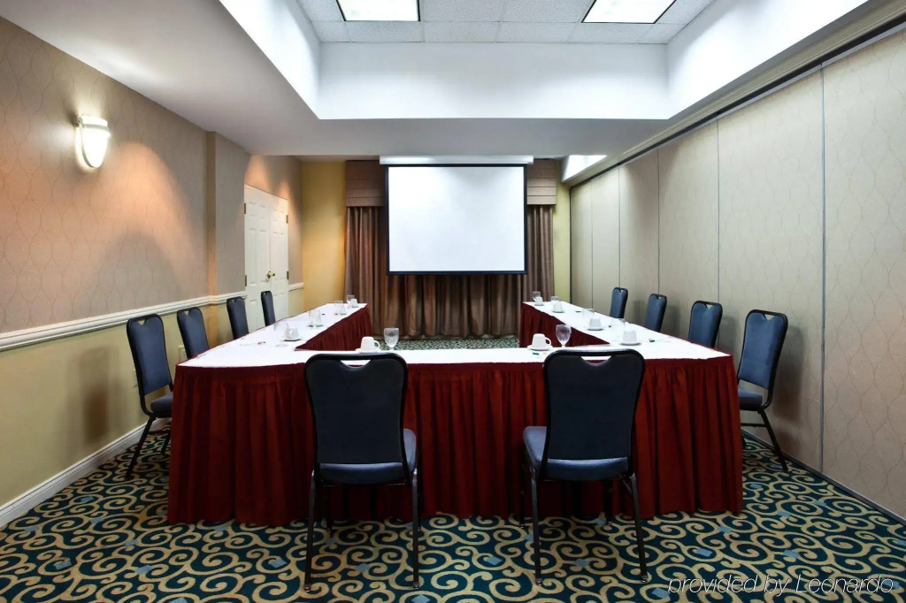 Holiday Inn Fort Lauderdale Airport by IHG - Général