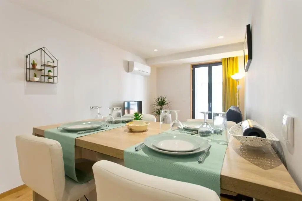 Apartment with balcony