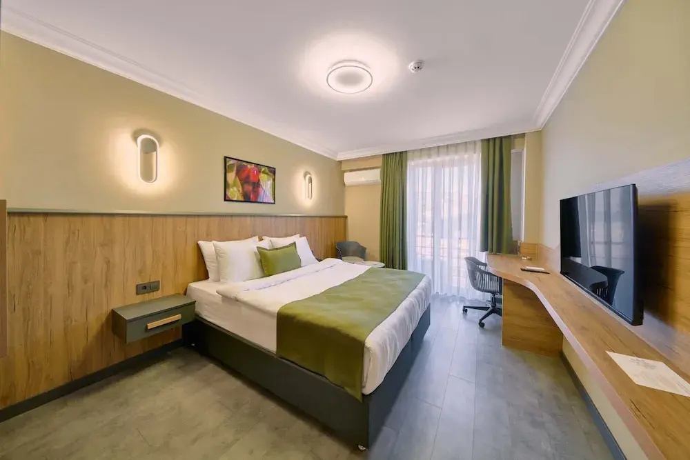 Superior Double room (full double bed)