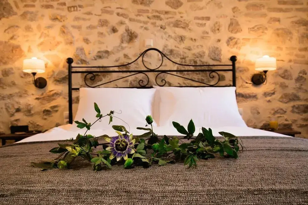 CH Adrianou Suites - фото 4