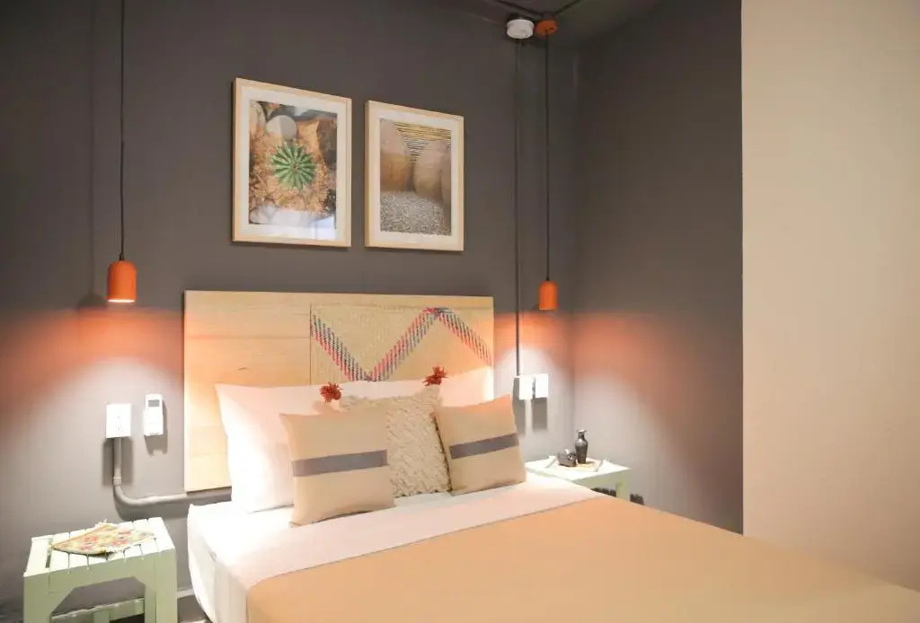 Economy room