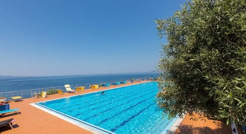 Hotel Bahamas - фото 8