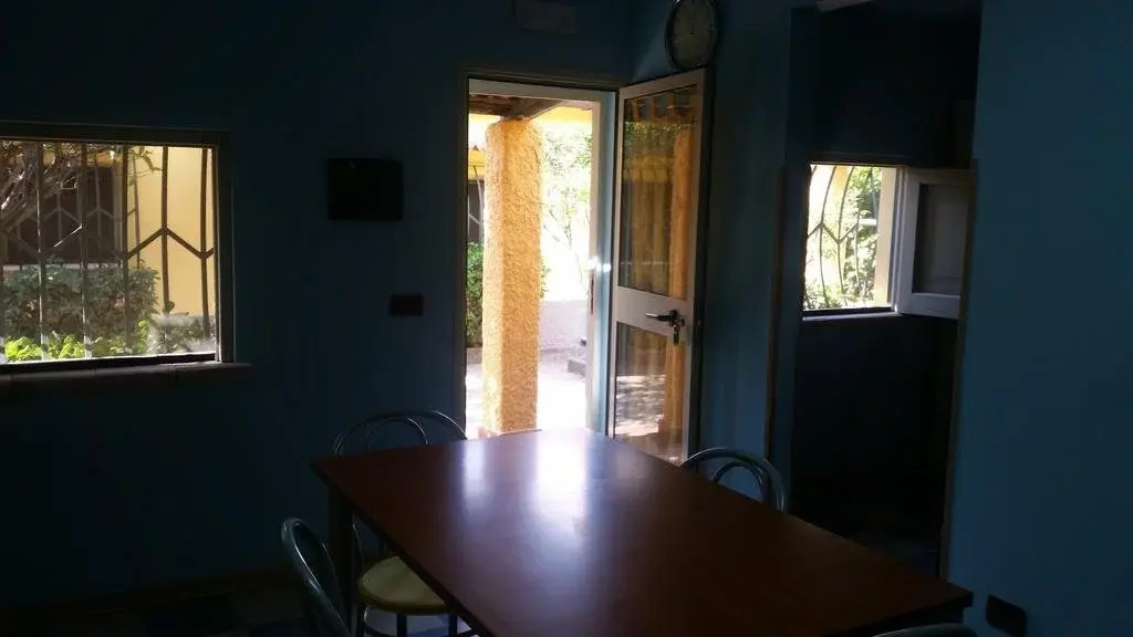 image url