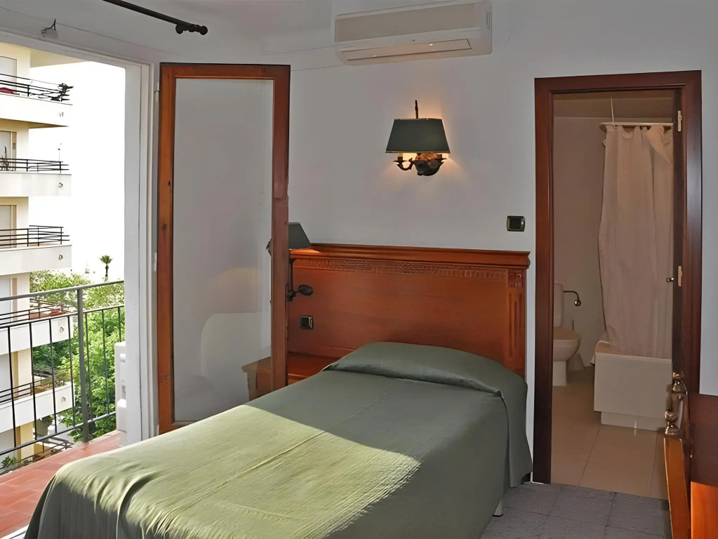 Hotel photo 26