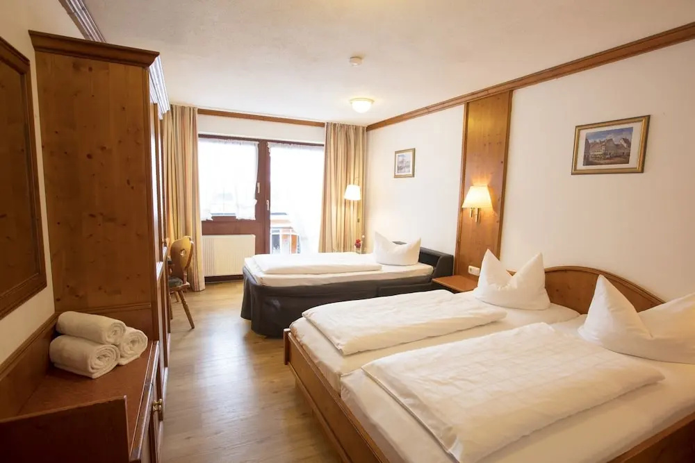 Standard Single room with balcony