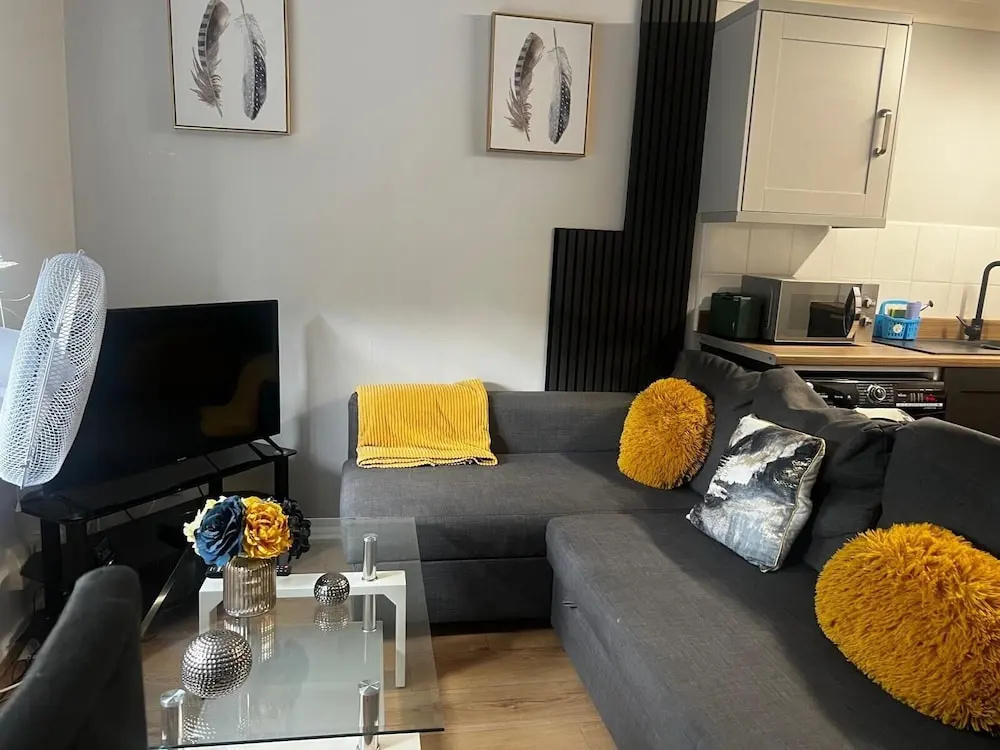 2-bed - Sleeps 5 - Free Parking - Town Centre