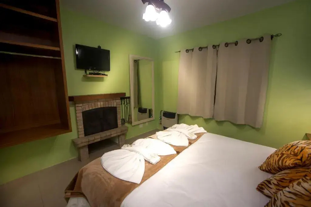 Premium Double room (full double bed)