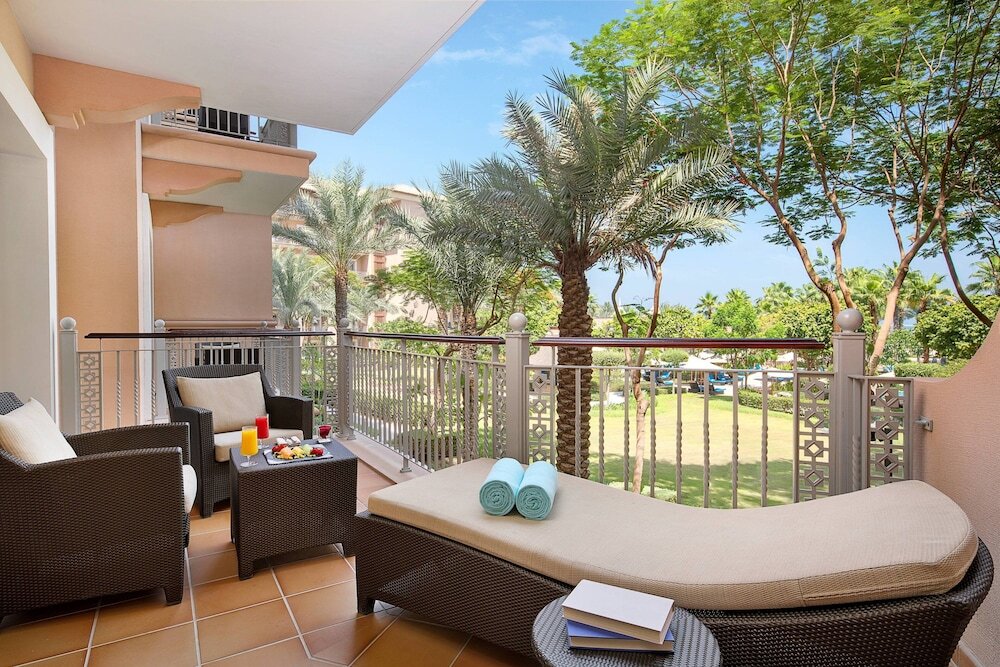 The Ritz-Carlton, Dubai
