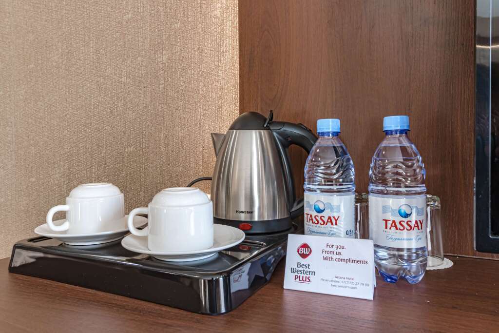 Двухместный полулюкс двуспальная кровать в Best Western Plus Astana