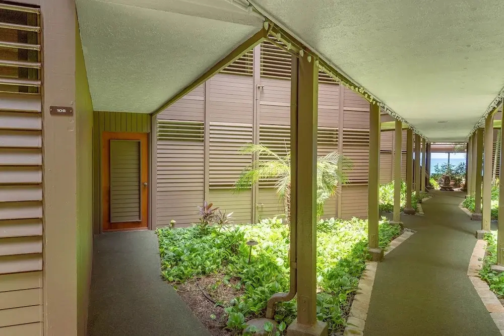 Hale Hui Kai 106 - Beautiful Ground Floor Unit, on Keawakapu Beach, Split AC!