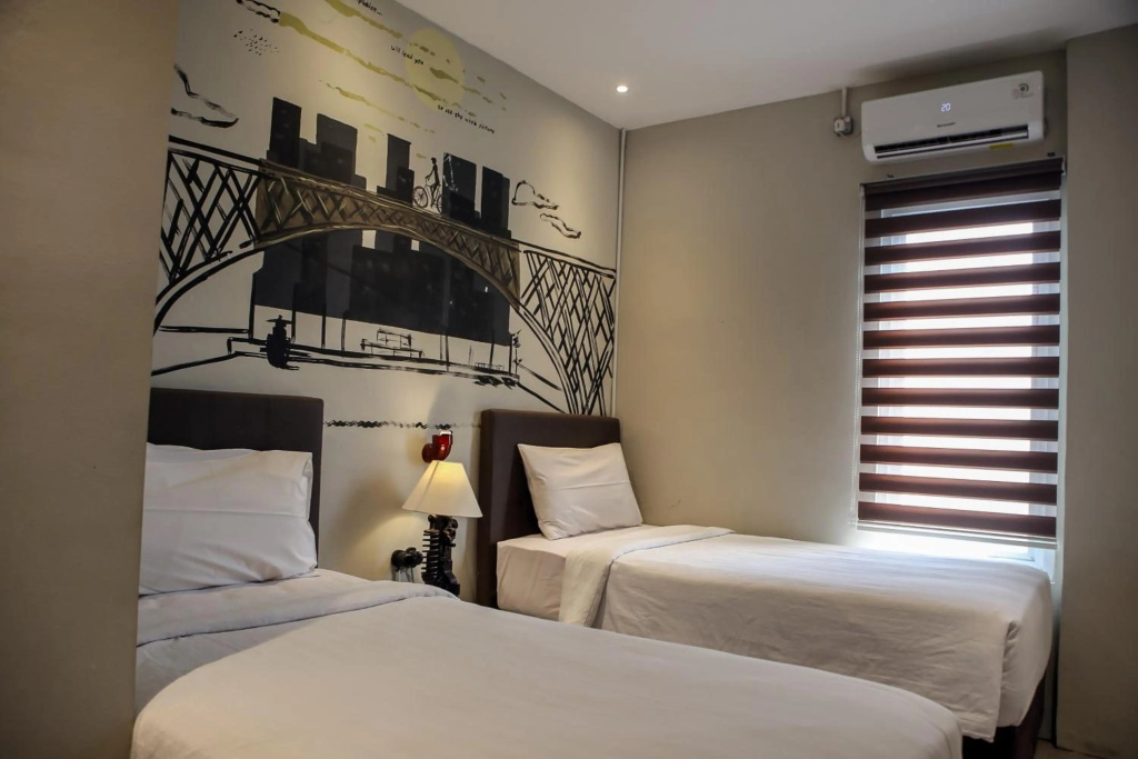 Shine BnB — 3