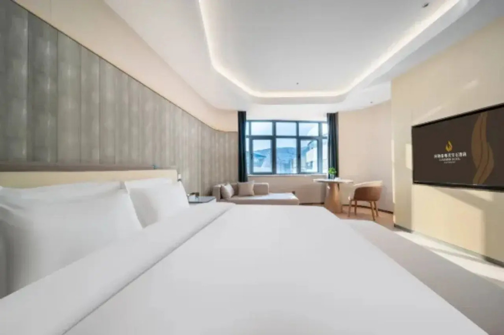 Luxemon Gem Hotel — фото 3