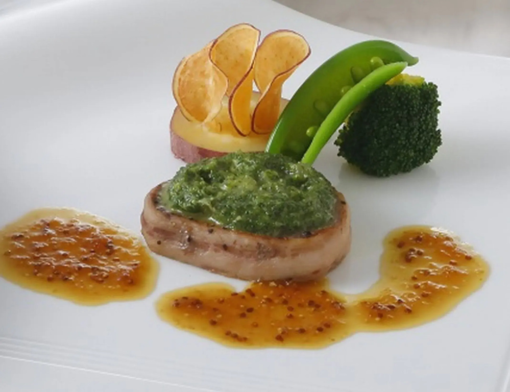 Food & Beverage