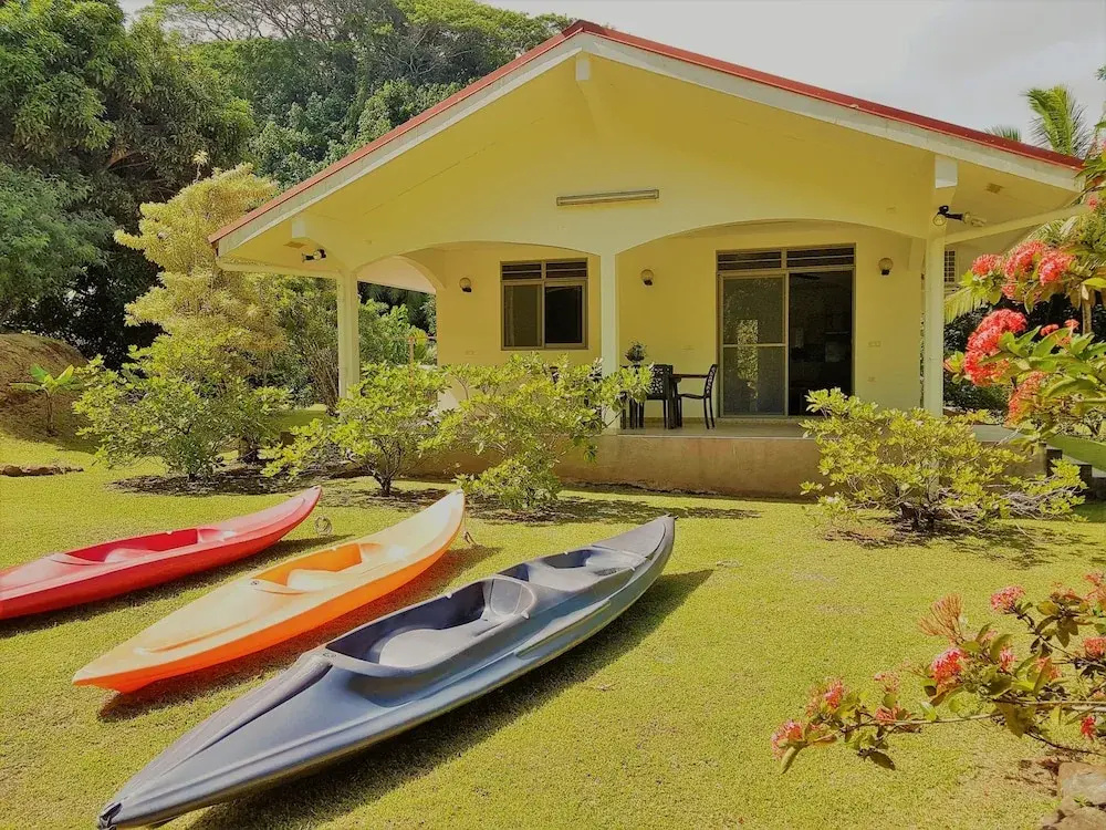 Huahine - Tipanier House