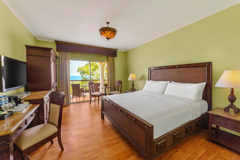 Deluxe Double room with sea view (full double bed)