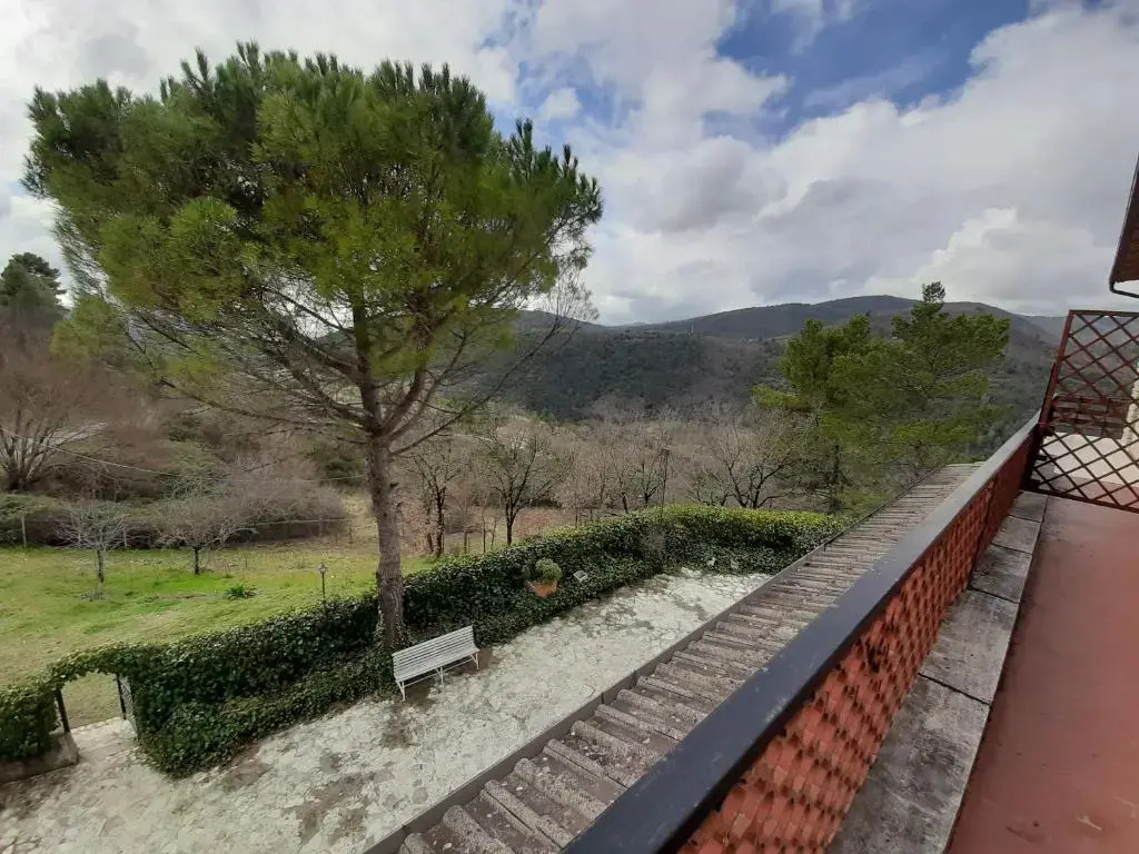 Standard Double room with garden view (full double bed)
