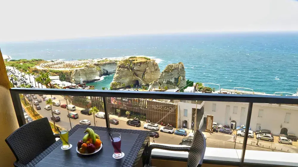 Executive Double room with balcony and with sea view (full double bed)
