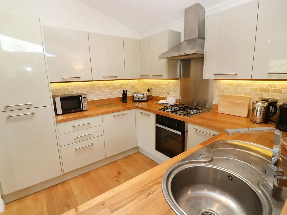 1 Miller's Island, Looe - фото 16