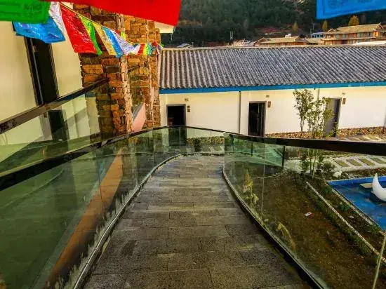 Lugu Lake Lanbo Bay exclusive courtyard