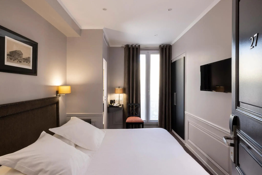 Superior room with balcony