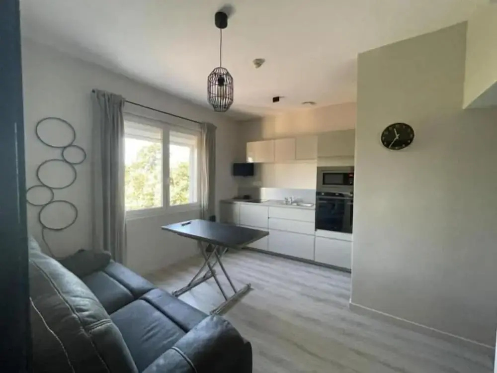 Voir la photo 3 — Appart Hôtel Sous les pins