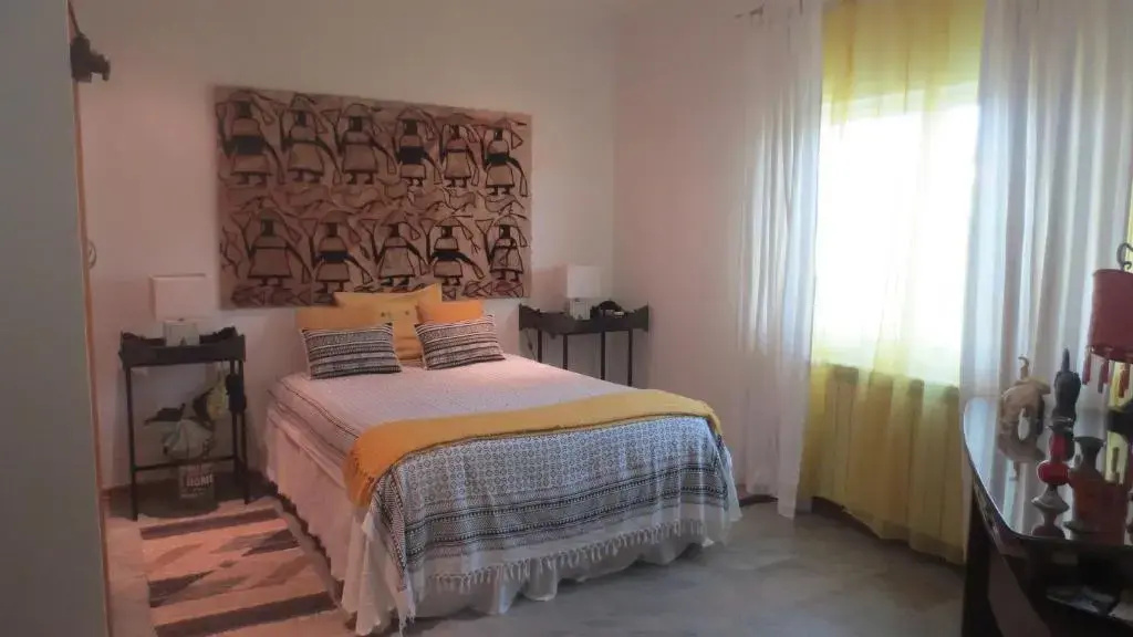 Deluxe Double room (full double bed)