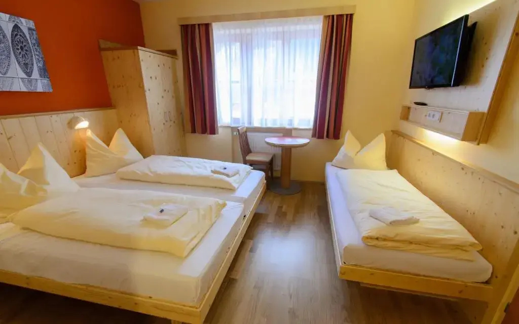 JUFA Hotel Donnersbachwald - Chambres