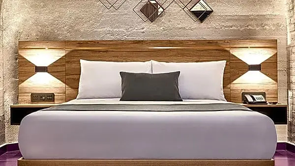 Economy room