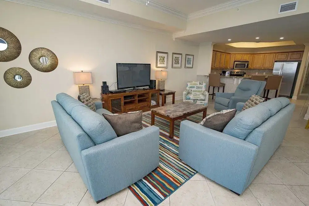 Phoenix West II 2807 3 Bedrooms 4 Bathrooms Condo