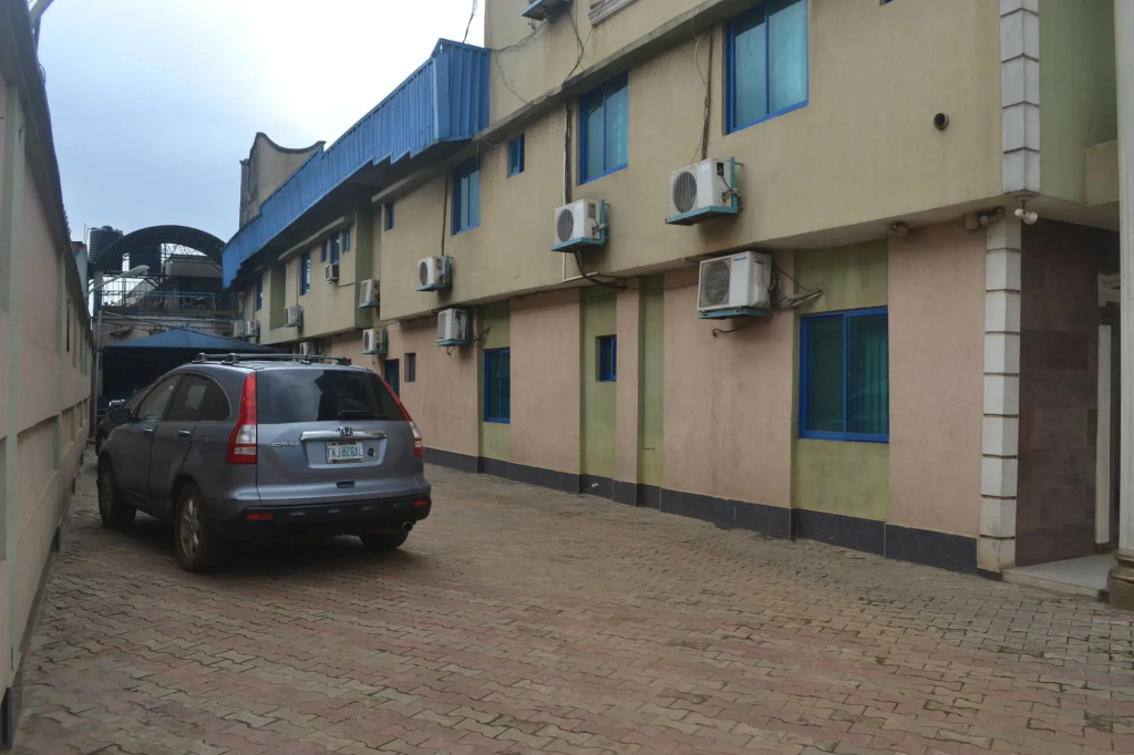 Goldville Hotel