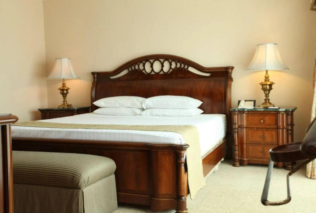 Palace Of The Golden Horses Hotel