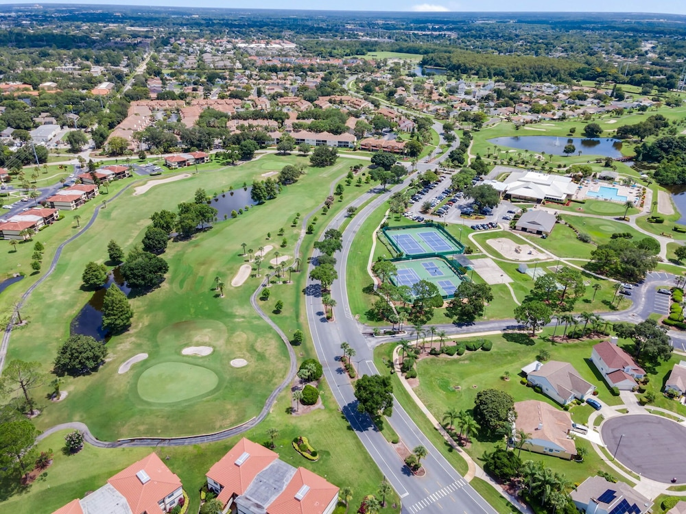 Luxury House - Sleeps 8 Golf Disney Family Fun