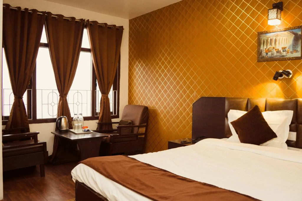Capital O 70085 Hotel Siddhi Vinayak Regency