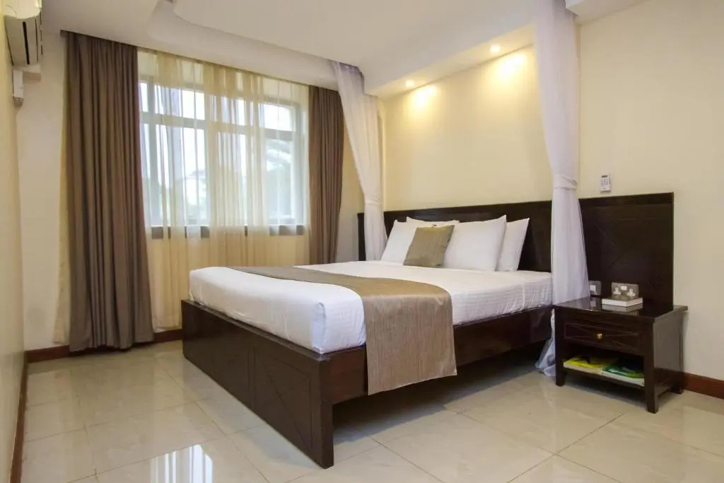 Pinecone Hotel - Chambres