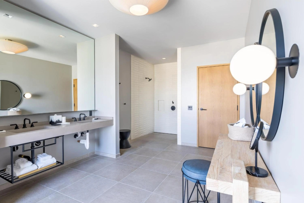 The Shay Hotel — 5